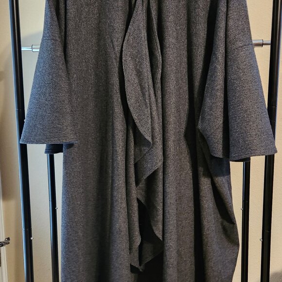 Dark Grey Wool Cape - Picture 2 of 6